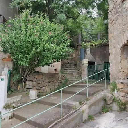 Holiday home Vilata A Dans Les Corbieres Sauvages